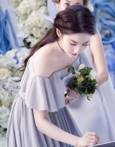 公主发型简单又漂亮怎么扎