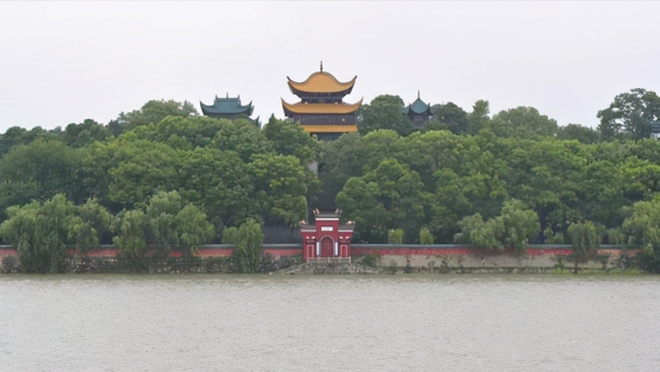 岳阳楼记作者简介