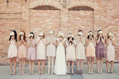 伴娘3个好还是4个好