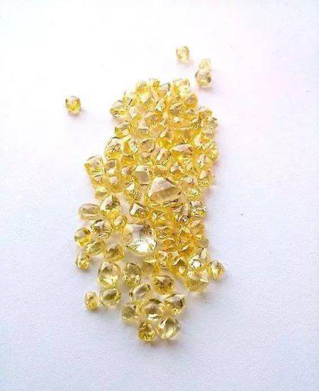 如何鉴定钻石原石的真假