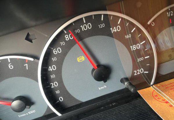 abs灯亮了是什么原因