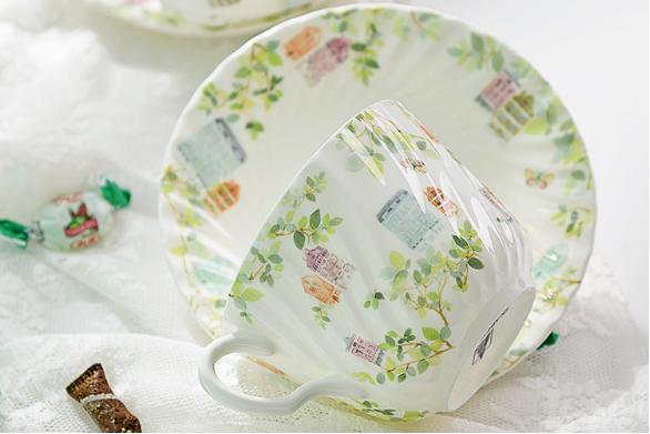 新骨瓷和陶瓷的区别哪个好