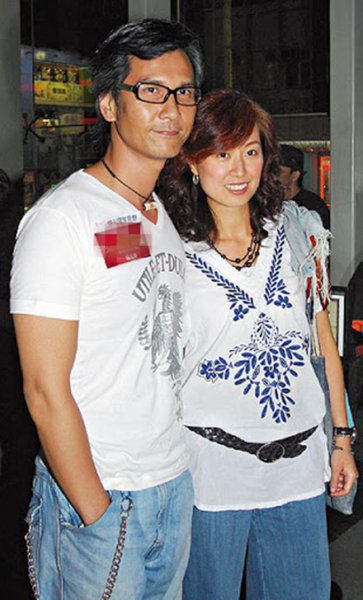 陈启泰近照头发花白变化大