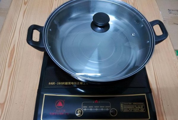 电陶炉和电磁炉有什么区别哪个更好用