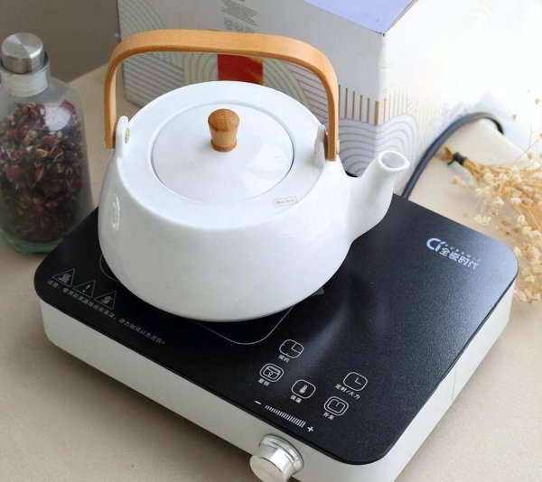 电陶炉和电磁炉有什么区别哪个更好用