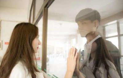 与女生聊天开场白 和女孩子聊天万能开场白的套路