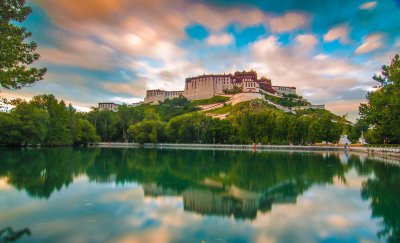 羊湖海拔多少米高 西藏羊湖中有可食用鱼生存吗