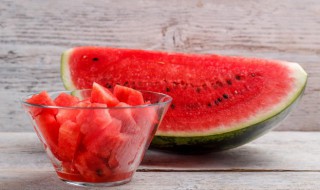 优质西瓜怎样挑选 优质西瓜如何挑选