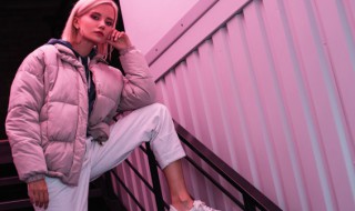 洗白色羽绒服妙招 白色羽绒服不耐脏怎么办