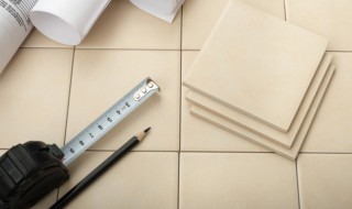 如何鉴别塑料地板革质量的的好坏 鉴别塑料地板革质量的方法