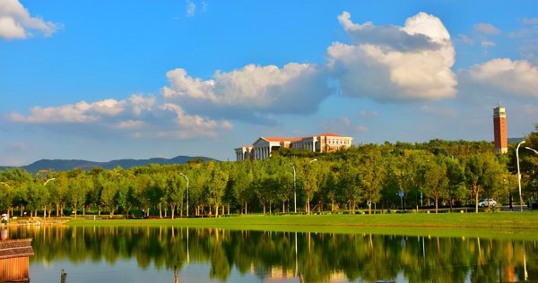 云南最好的大学是哪一所学校