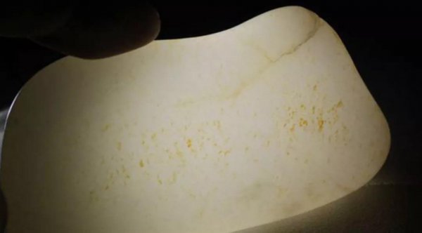 辨别玉石最简单的方法