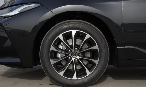 丰田亚洲龙怎么样