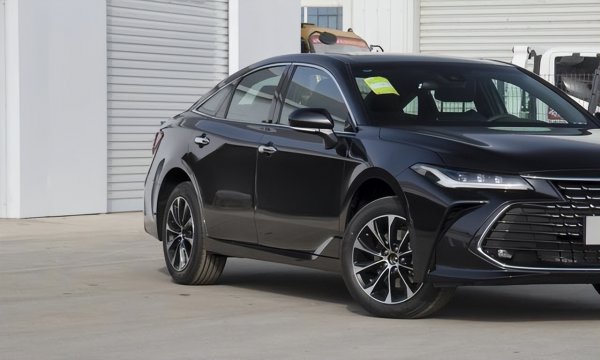 丰田亚洲龙怎么样