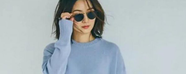 什么颜色毛衣显皮肤白