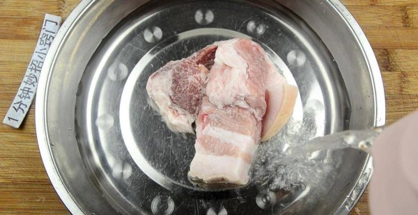 冻肉怎么样才能快速解冻