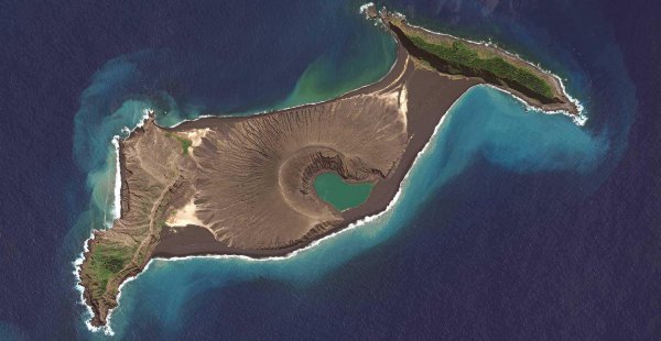 汤加火山爆发原因地理和影响