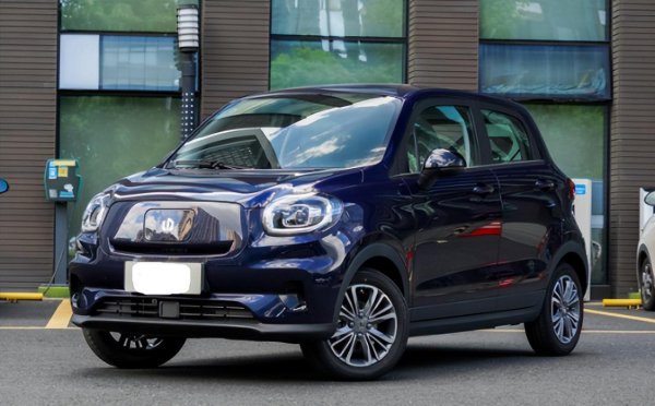 女士小型车自动挡