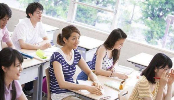 学校发的银行卡毕业后还能用吗