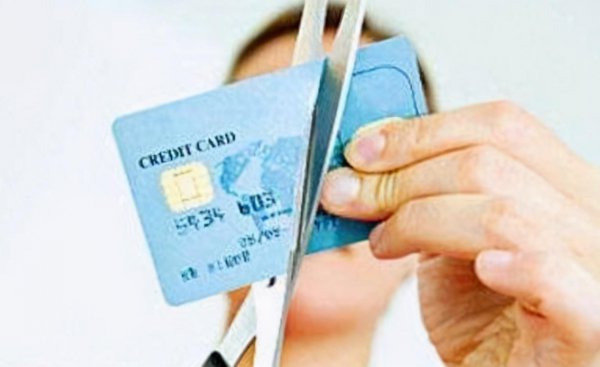 学校发的银行卡毕业后还能用吗