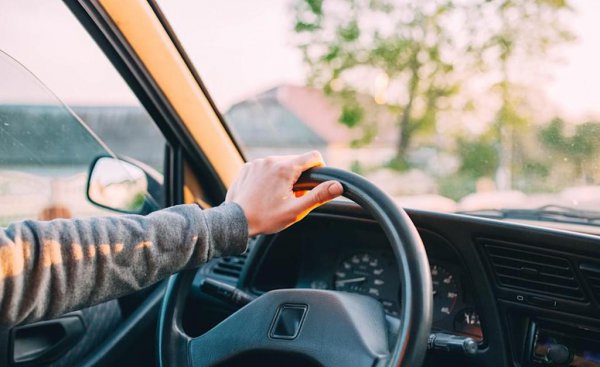 方向盘打乱怎样才知道是回正