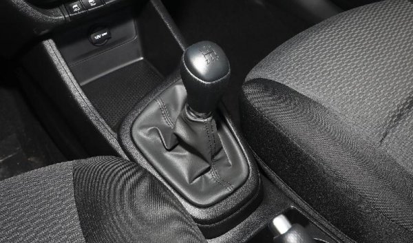 4到5万左右买什么车好新车图片