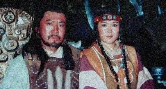 成吉思汗的妻子结局如何