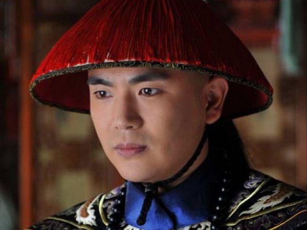 演员张晓龙现任妻子是谁