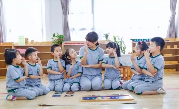 学前教育主要学什么课程