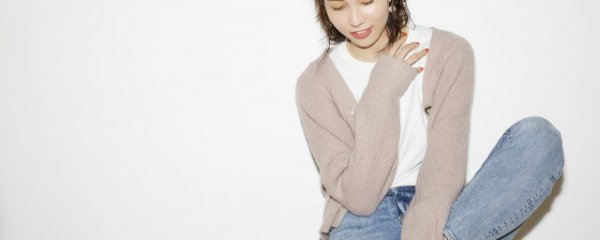 绿衬衫和牛仔裤的搭配好看吗