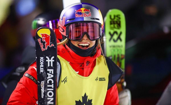 谷爱凌世界杯夺冠资料