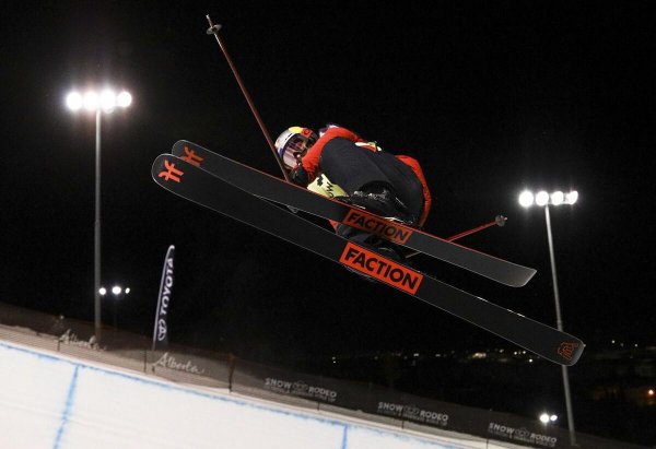 谷爱凌世界杯夺冠资料