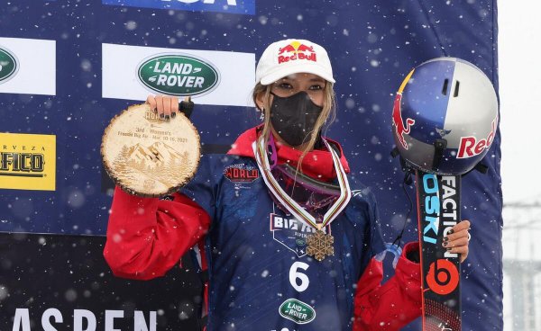 谷爱凌世界杯夺冠资料