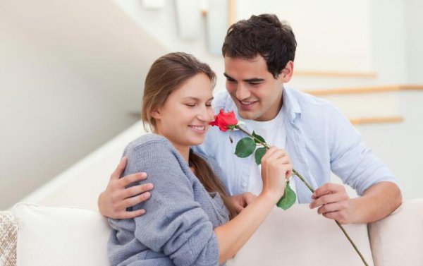 女生这个细节暗示她想睡你