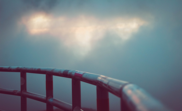 手机相机拍照模糊不清什么原因