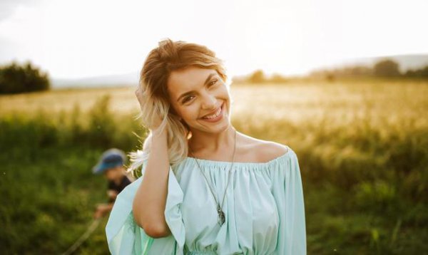 一脸福相的女孩有什么特征