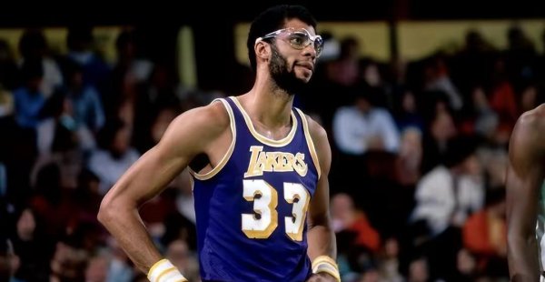 nba中锋历史排名