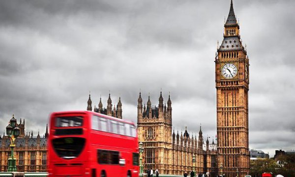 爱因斯坦相对论简单解释