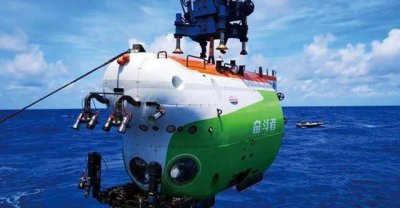 鲸鱼为什么可以潜水很深不会被压扁 鲸鱼比潜艇下潜深度大