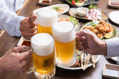 快速解酒小妙招有哪些 学会这几招不用担心喝酒了