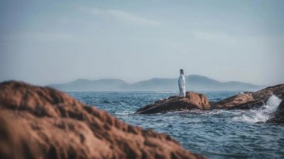 两个人吸引因为有磁场 真心相爱的两个人有什么磁场