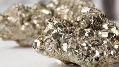 宇宙中密度最大的物质 地球上密度最大的物质是金属锇