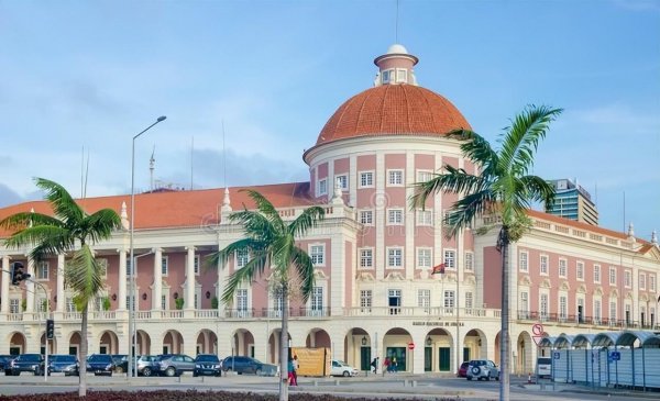 安哥拉是哪个国家经济怎么样