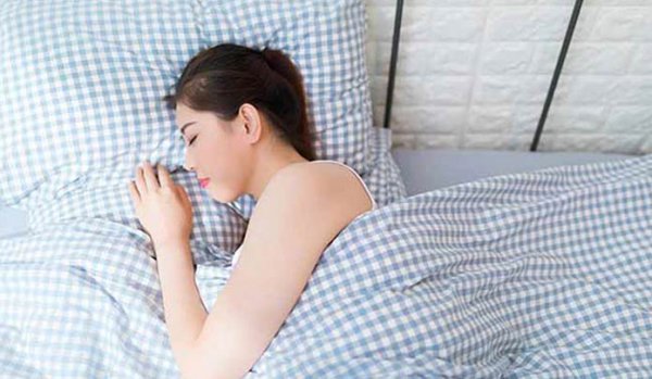 女人的腰为什么不能随便摸