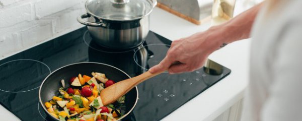 炒菜时放什么去腥味最好