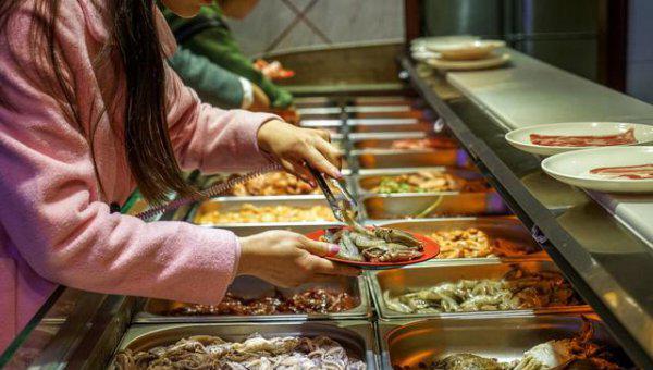 为什么自助餐那么便宜还能赚钱