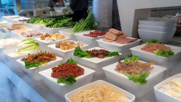 为什么自助餐那么便宜还能赚钱