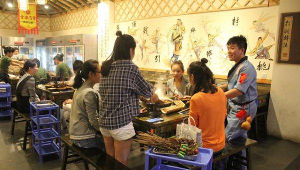 为什么自助餐那么便宜还能赚钱