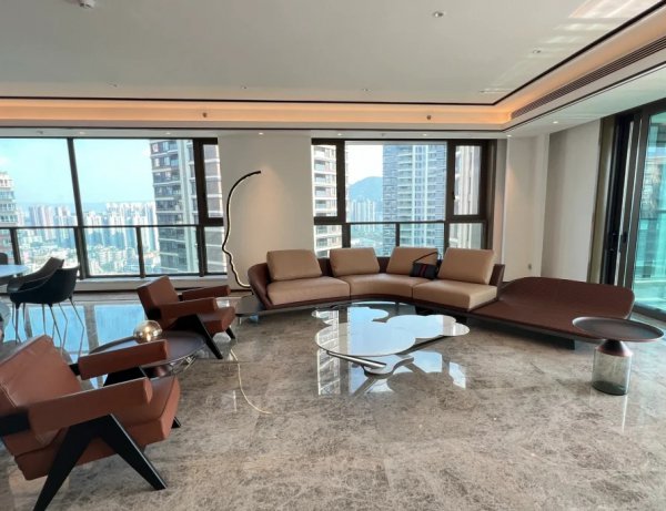 叠墅好还是大平层好