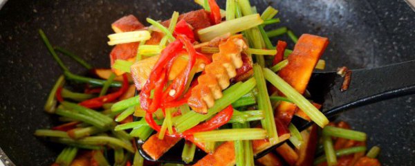 西芹炒豆腐干家常做法